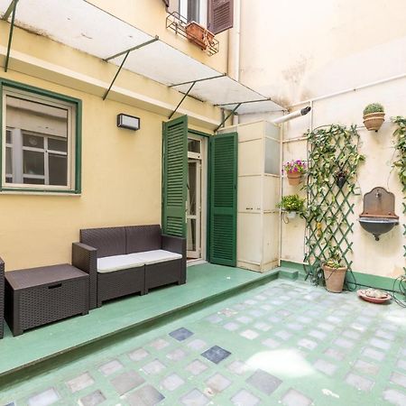 Charming Apartment With Patio A Few Steps From Colosseum Luaran gambar