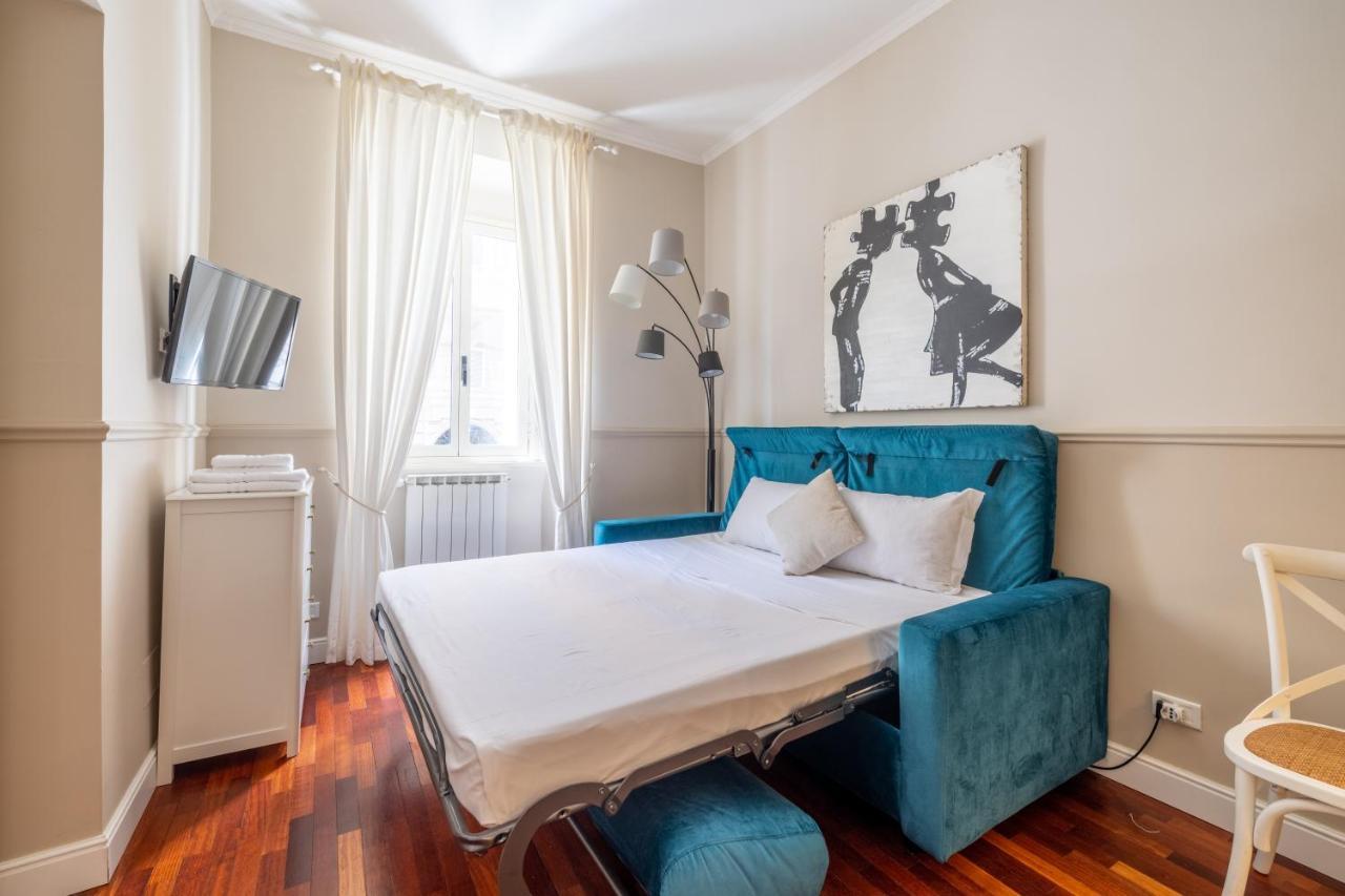 Charming Apartment With Patio A Few Steps From Colosseum Luaran gambar