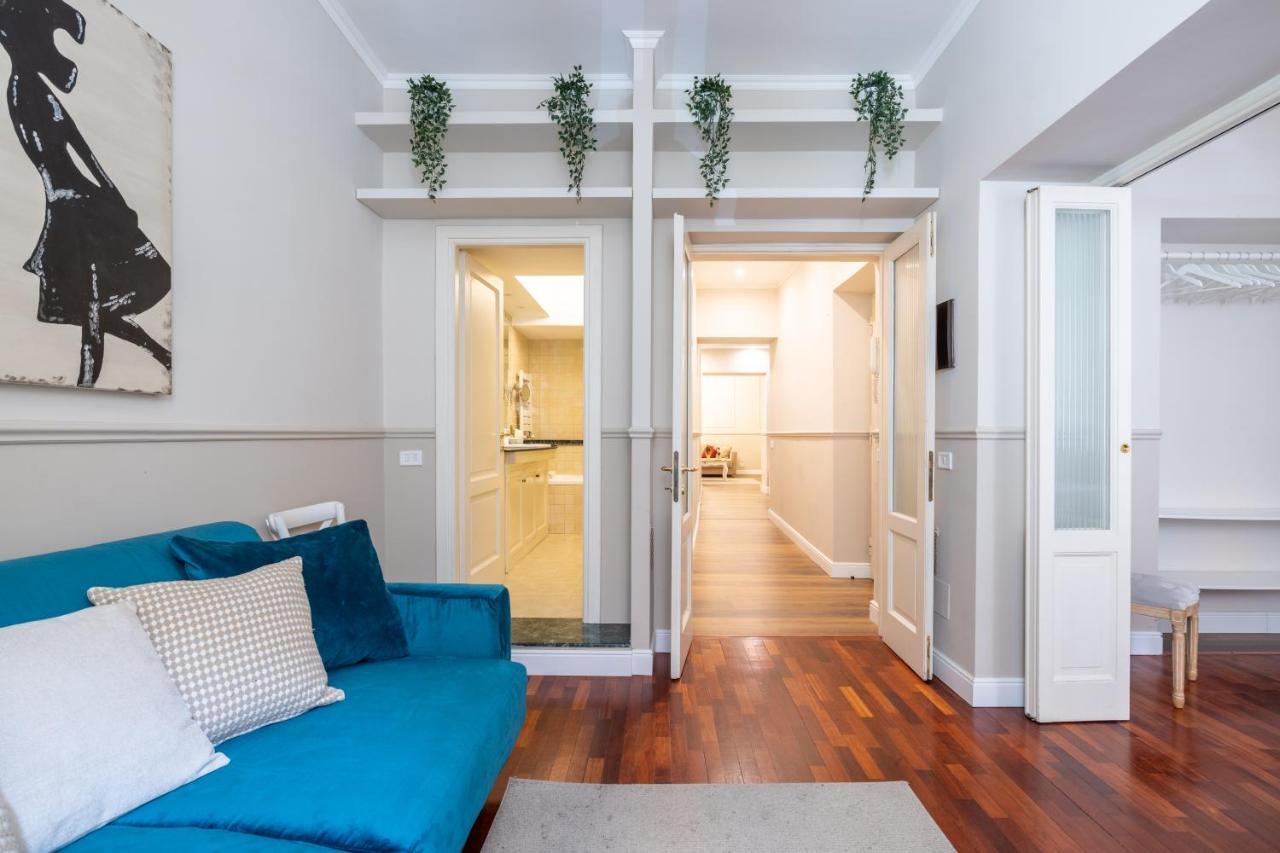 Charming Apartment With Patio A Few Steps From Colosseum Luaran gambar