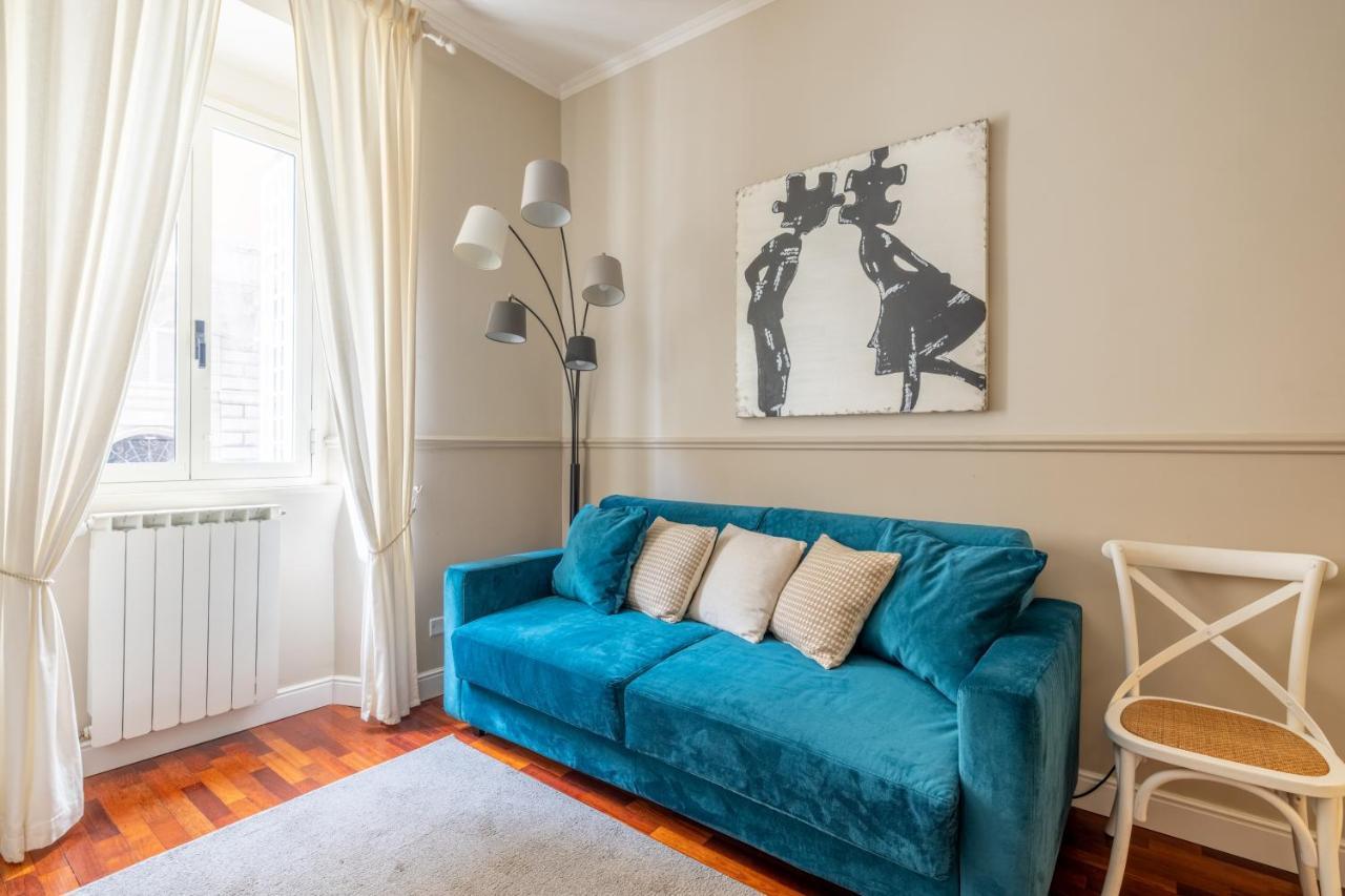 Charming Apartment With Patio A Few Steps From Colosseum Luaran gambar